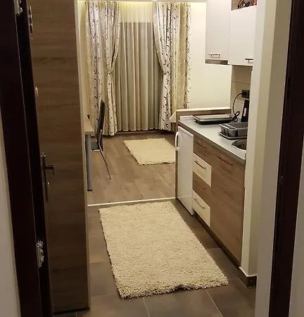 Mia Milmari Apartment