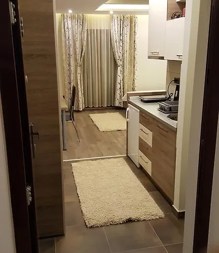 Mia Milmari דירה