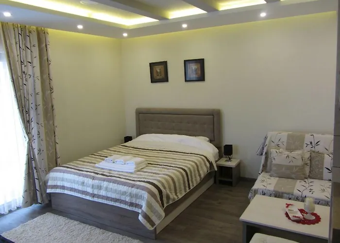 דירה Mia Milmari